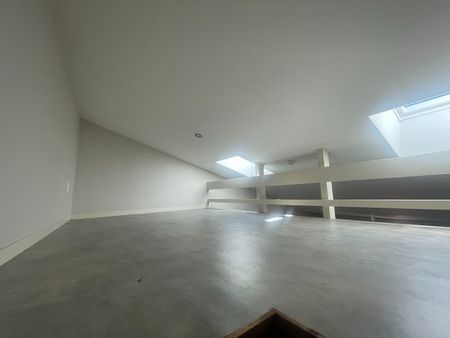 Location Appartement 1 pièce 31m² - Photo 2