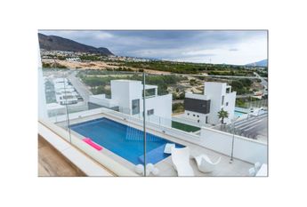 MODERN LUXURIOUS VILLA FOR RENT, FINESTRAT