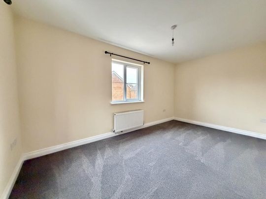 3 bedroom link detached house to rent - Photo 1