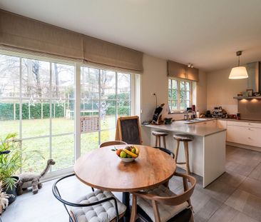 Huis te huur in Kraainem voor € 6.750 met 6 slaapkamers - Foto 2