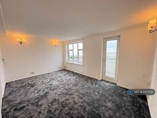 2 bedroom maisonette to rent - Photo 1