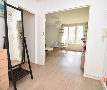 Location Appartement 4 pièces 76m² - Photo 4