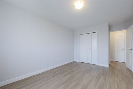 Alpine Apartments - 1 Bedroom - Photo 5