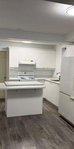 Magique 3 1/2 À Côté Parc Michel Chartrand - Photo 4