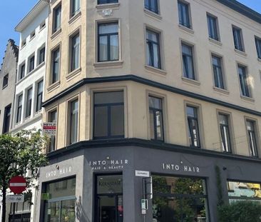 Appartement te huur in Antwerpen voor € 750 met 1 slaapkamer - Photo 3