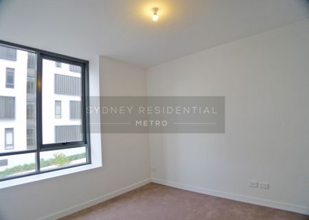 North Facing Apartment with Parking - THE GARDENS AT PUTNEY HILL - Photo 4