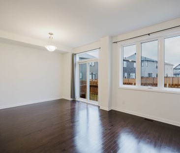 For Lease - 92 Natare Place, Kanata, Ontario - Photo 2