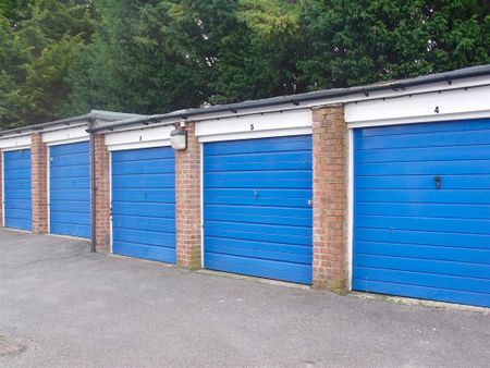 2 bedroom flat to rent - Photo 4