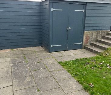 Sjældent rækkehus i to-plan med have & med alt i hårde hvidevarer - Photo 5