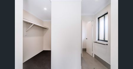 Modern 4-Bedroom Family Home with Alfresco Entertaining - Photo 4