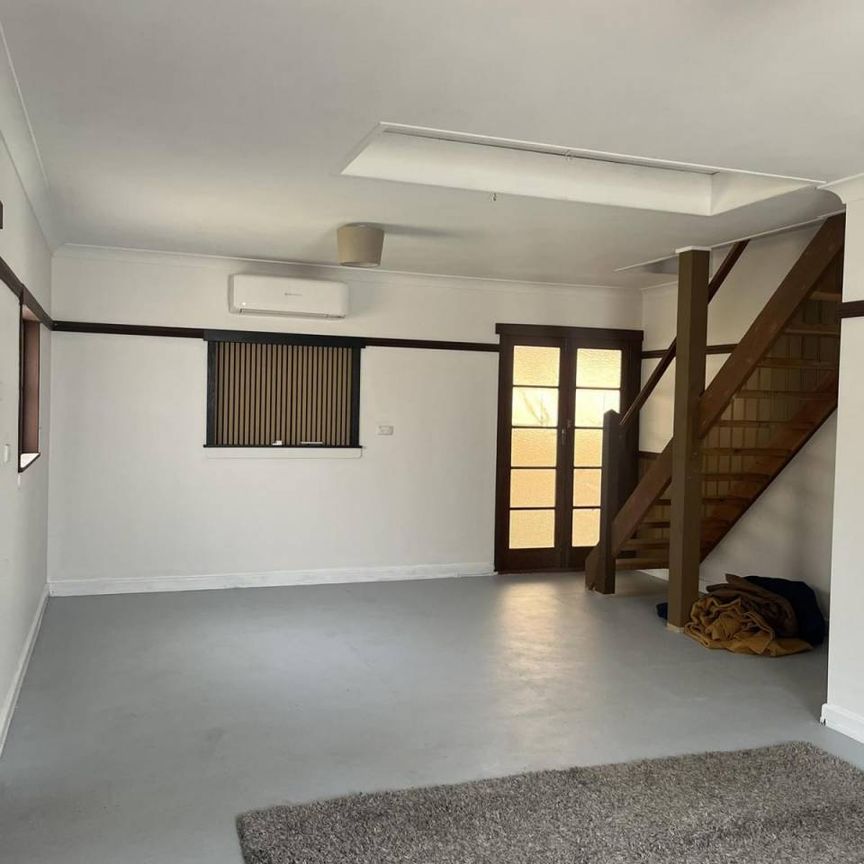 Charming 2-Bedroom Home for Rent - Photo 1