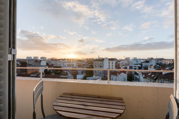 Magnifique T2 avec balcon refait à neuf à Asnières-Sur-Seine - Photo 1