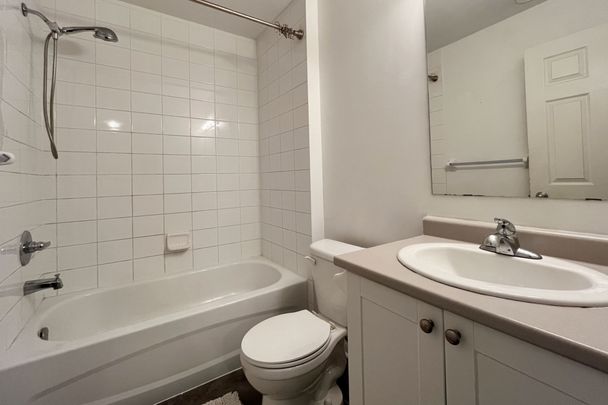 For Lease - 2891 Rio Court Unit# 10, Mississauga, Ontario - Photo 1