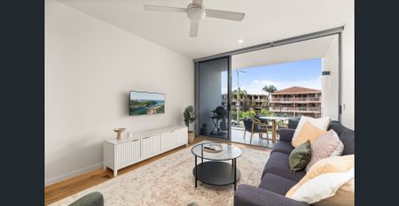 Furnished, Modern Palm Beach Retreat with Parking, Pool & Gym - Photo 3