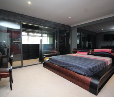 4 bedroom detached house to rent - Photo 4