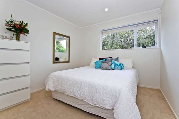 Beautiful Onehunga, 2 Bedrooms - Photo 1