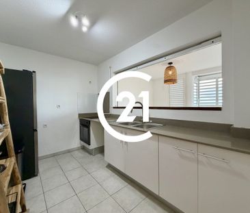 Location Appartement 101.32m² 3 pièces Fort de france - Photo 6