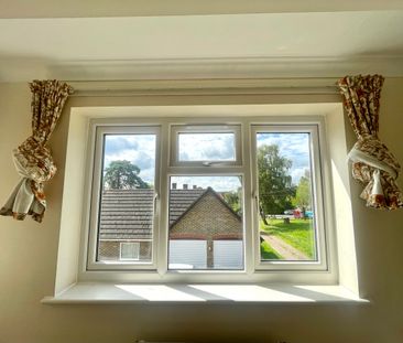 Oast Lane, Aldershot, Hampshire, GU11 - Photo 3