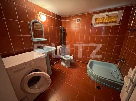 Garsoniera la casa, 25 mp, curte, Valea Rosie - Photo 4