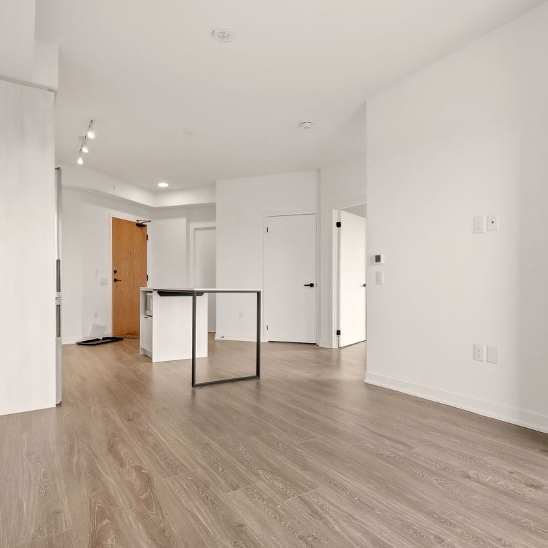 For Lease - 2495 Eglinton Avenue Unit# 906, Mississauga, Ontario - Photo 1