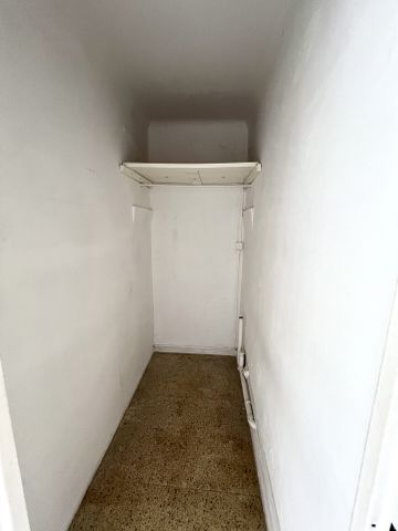 Appartement 3 pièces 55m2 MARSEILLE 13EME 774 euros - Photo 3