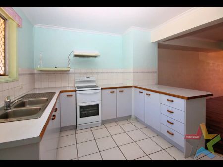 5/32 Lindsay Street, Bundamba QLD 4304 - Photo 4