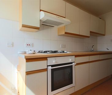 Union Road, Oswaldtwistle - Photo 3