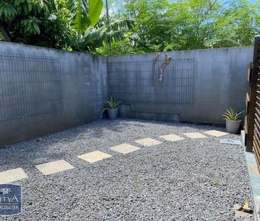 Location Maison 4 pièces 97m² ST PIERRE 97410 - Photo 5