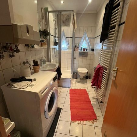 Helle 2-Zimmer-Wohnung & Einbauküche in Toplage - Photo 4