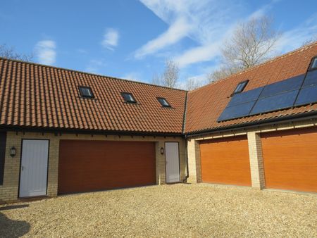 College Close, Ely, Soham - Photo 2