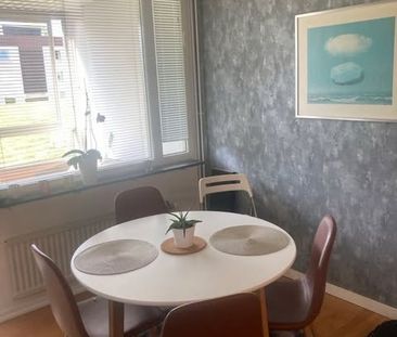 Lundenvägen, Skövde - Photo 2