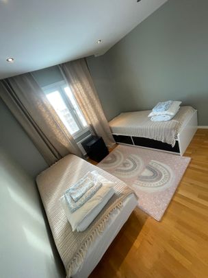 Helsingörsgatan, Kista - Photo 1