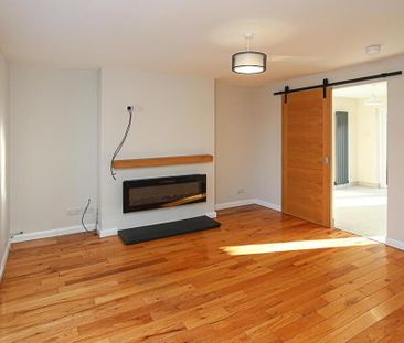 13 Cedar Grove, Holywood, BT18 9QG - Photo 2