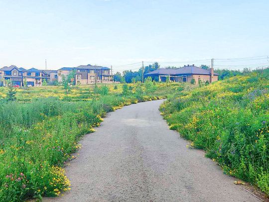 For Lease - 188 Rosanne Circle, Wasaga Beach, Ontario - Photo 1