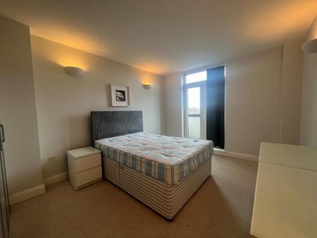 2 bedroom flat to rent - Photo 5