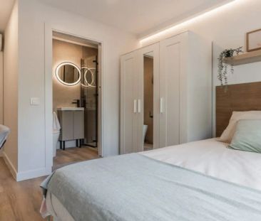 Room in a shared 7-bedroom apartment for rent in San Isidro. - Foto 3