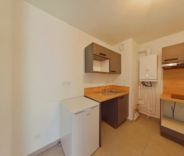 Location Appartement 2 pièces 43m² MONTPELLIER 34000 - Photo 2