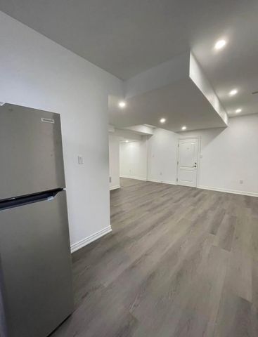 For Lease - 36 Brentwick Drive Unit# Bsmt, Brampton, Ontario - Photo 3