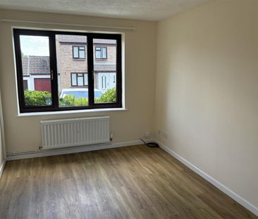 Larkrise, Cam, Dursley - Photo 6