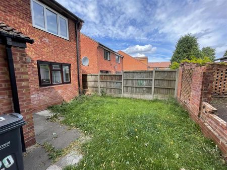 1 bedroom flat to rent - Photo 4