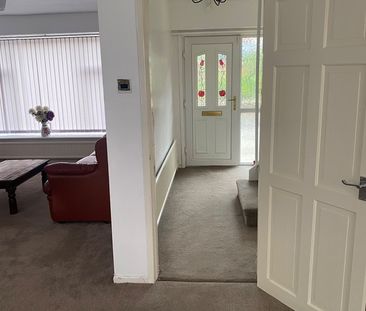 4 Bed Semi-Detached House, Montrose Road, S7 - Photo 4