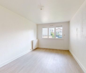 Location Appartement 2 pièces 47m² - Photo 5