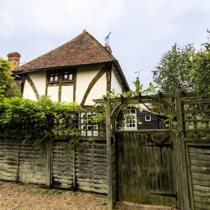 4 bedroom cottage to rent - Photo 1