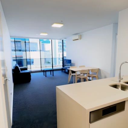 2 bed 2 bath - Photo 3