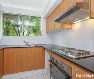 2 Bedroom Unit in Convenient Location! - Photo 5
