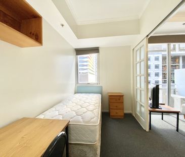 Fully Furnished Two Bedroom Apartment on 488 Swanston - Photo 4