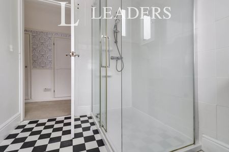 3 bedroom house to rent Piers Road, Glenfield, Leicester, Leicestershire, LE3 - Photo 2