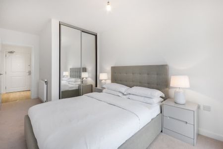 Thomas Road London E14 - Photo 3