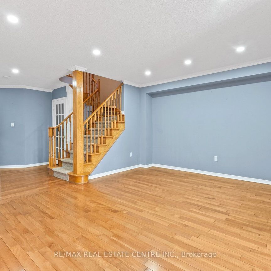 For Lease - 5382 Longhouse Crescent Unit# Upper, Mississauga, Ontario - Photo 1