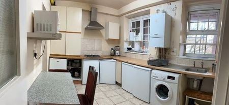 Room in a Shared House, Stockwell Gardens, SW9 - Photo 4